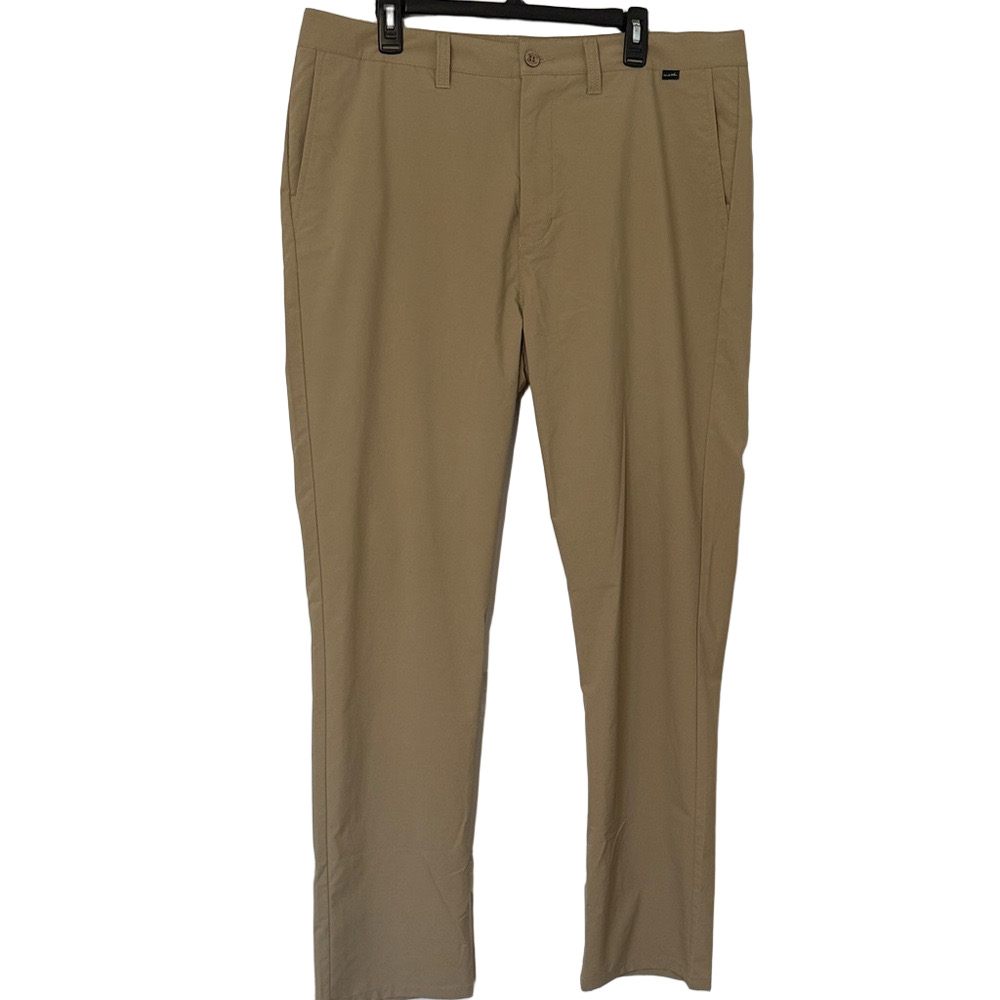 TravisMathew Tan Golf Pants Men’s Size 38 Performance Stretch Chinos